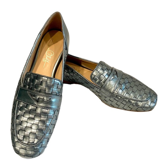 Joan Oloff Shoes - Joan Oloff Women’s Lala Silver Meatllic Woven Leather Loafers Size 9.5